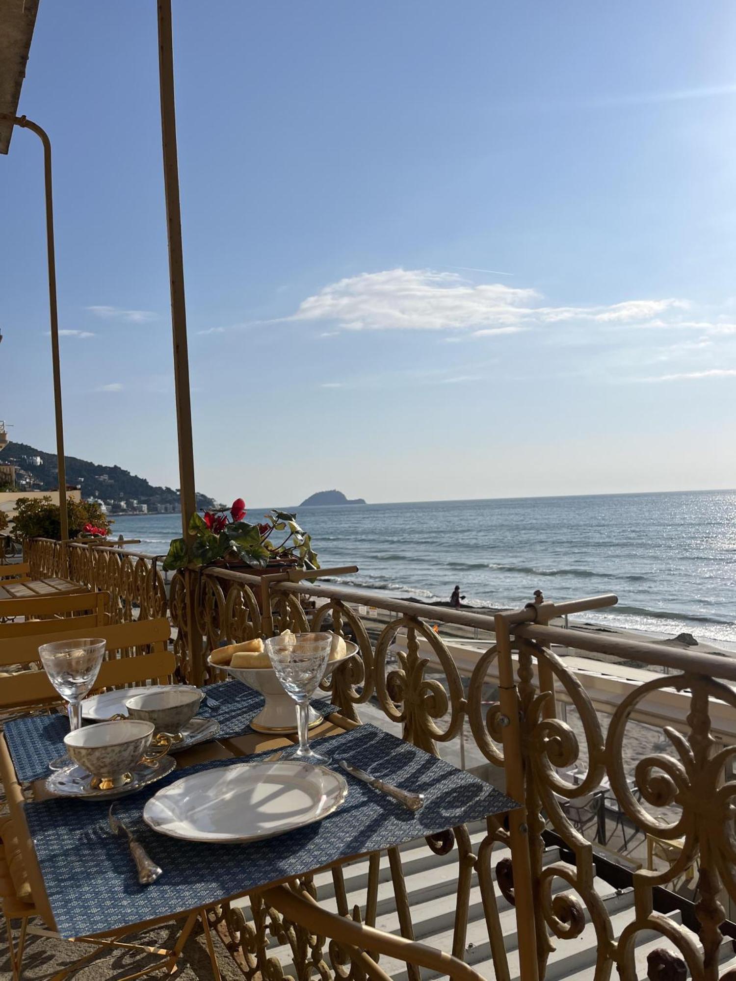 Bed and breakfast Casa D'artista Di Charme Alassio